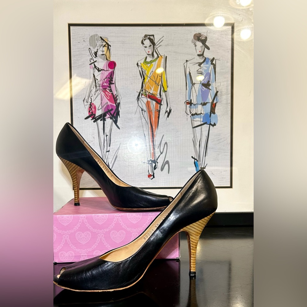Giuseppe Zanotti Vintage Design Open Toe Black Leather 3 3/4 Inch Heels